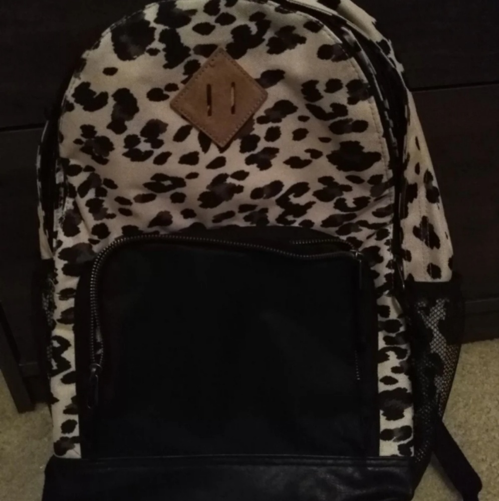 Mossimo leopard backpack